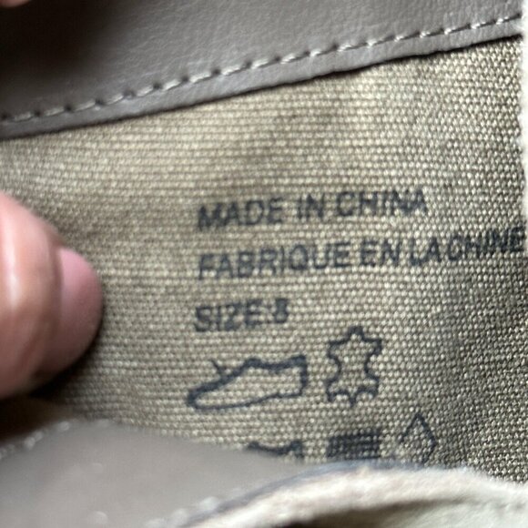 Urban Outfitters Suede Tan Ankle Boot Size 8 - Picture 7 of 10